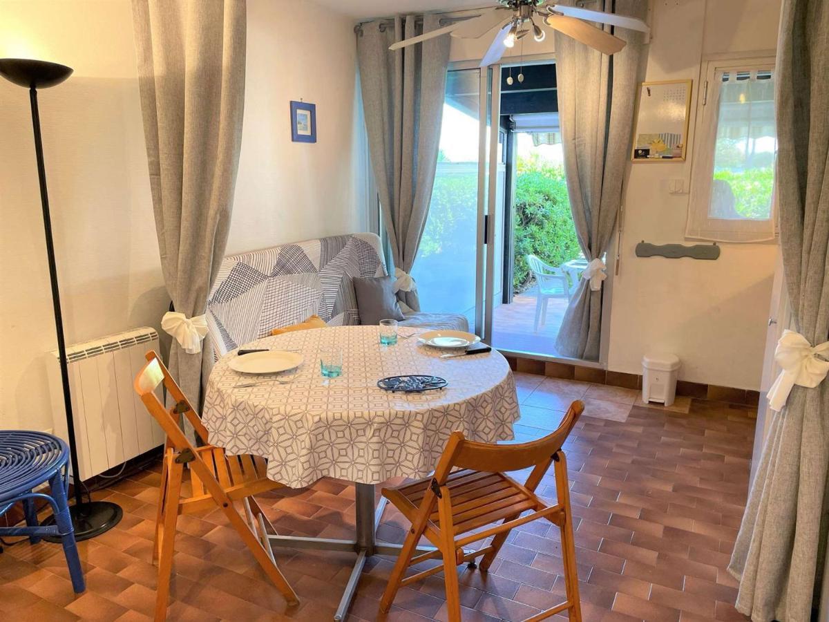 Studio Rdc Avec Piscine, A 600M De La Plage Et A Deux Pas Du Port - Cap D'Agde - Fr-1-249-369 Exterior foto
